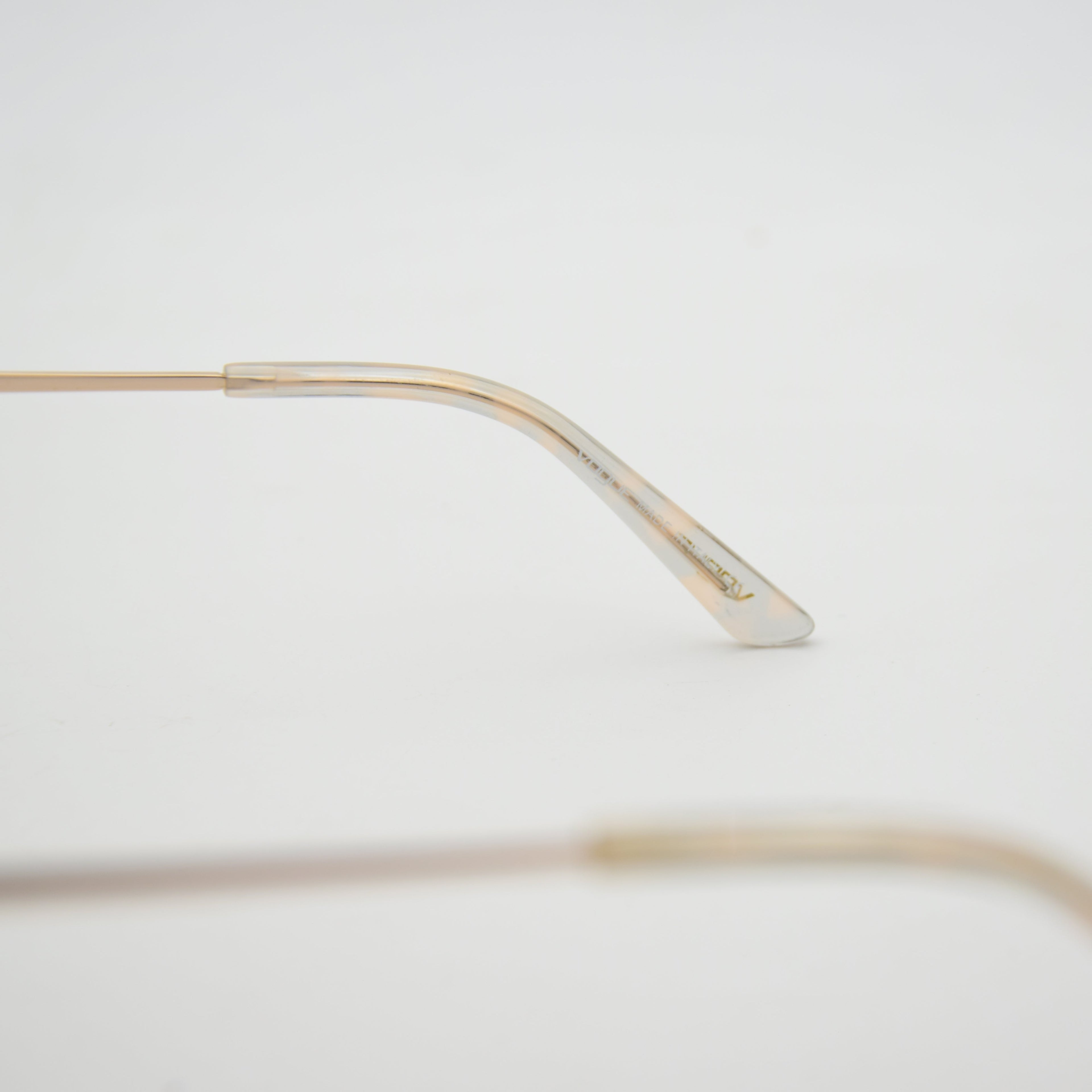 OPTIQUE: VOGUE G8065 CREAM
